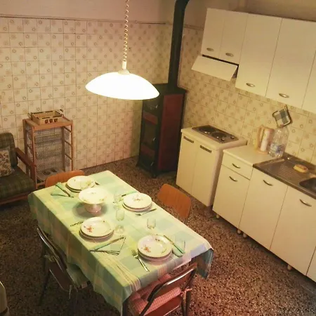 Casa Rosa Valloria Marittima